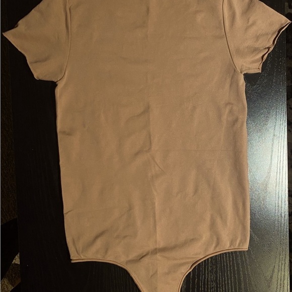 SKINS NWOT Essential T -Shirt Bodysuit - Sienna - Picture 2 of 4